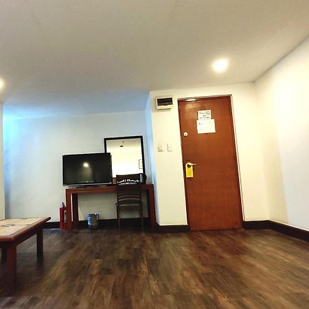 Rajah Park Hotel By Hiverooms Cebu Bagian luar foto