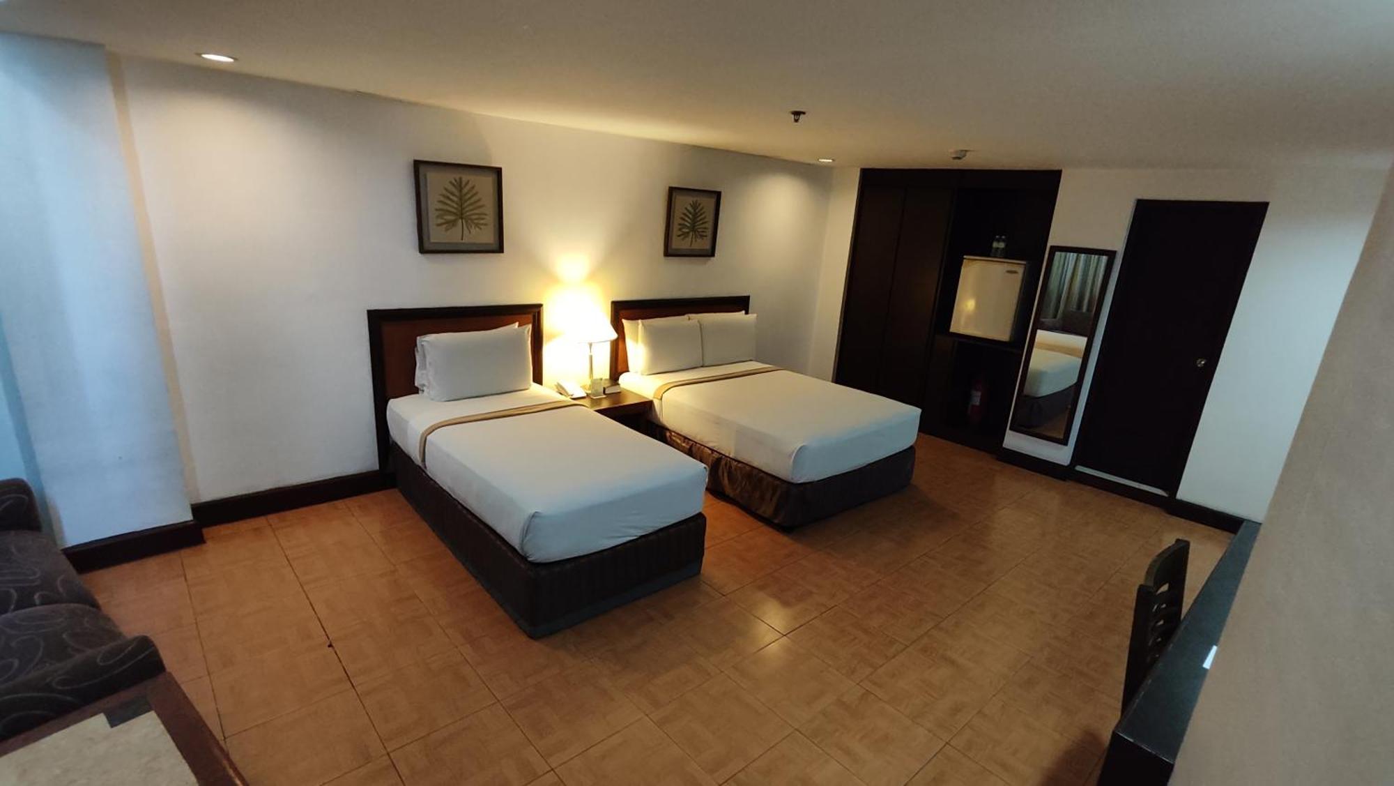 Rajah Park Hotel By Hiverooms Cebu Bagian luar foto